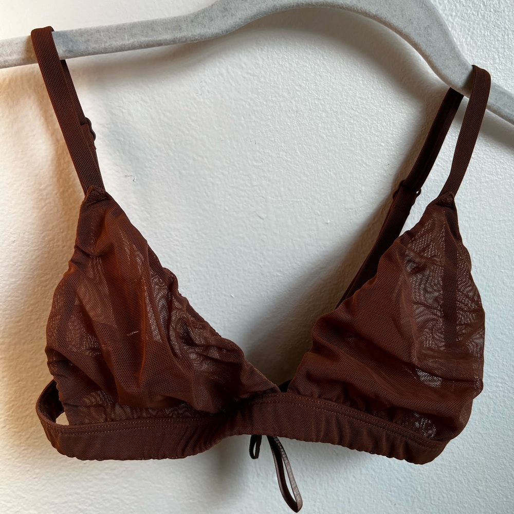 SKIMS Triangle Bralette